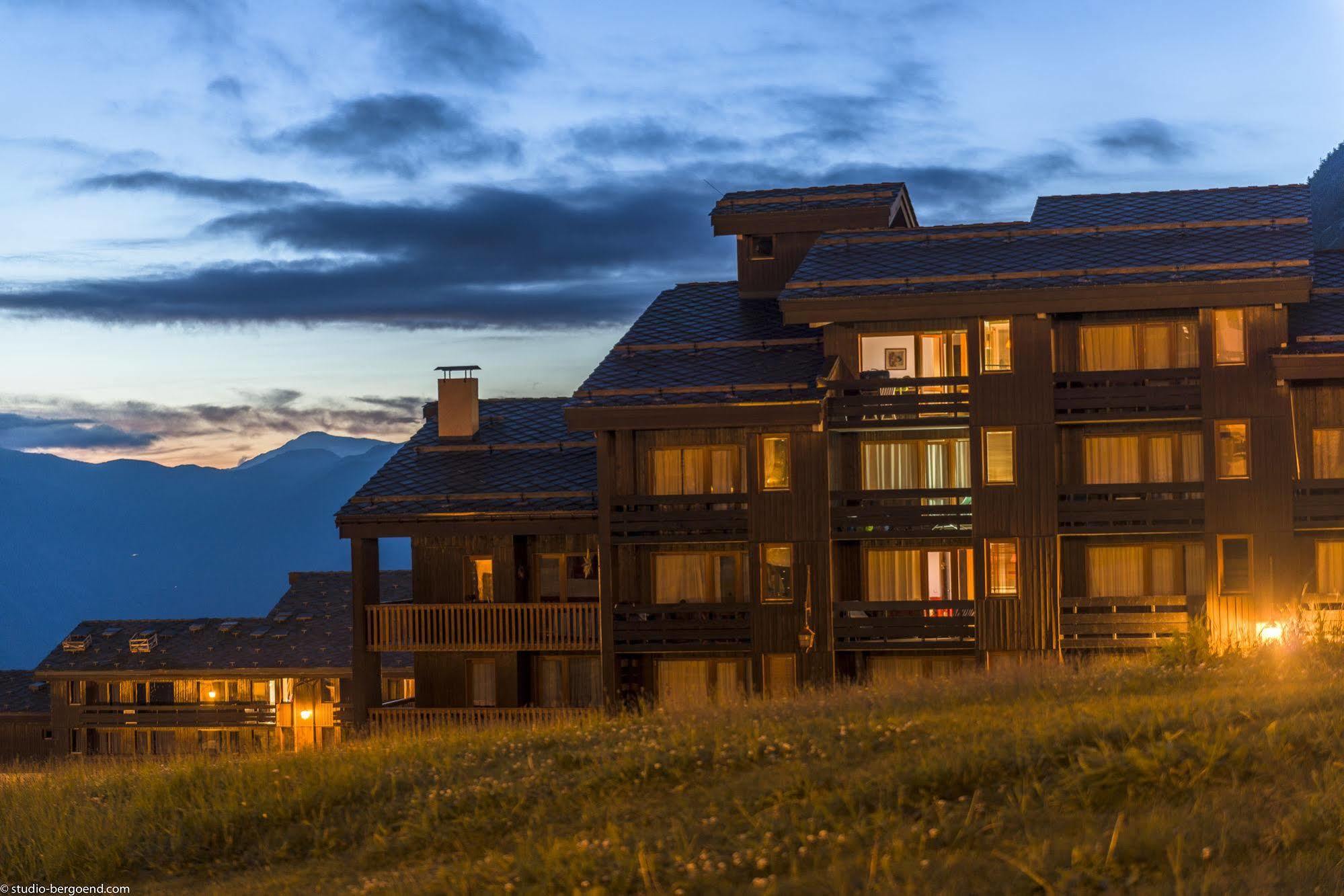 Residence Pierre & Vacances Les Chalets Des Arolles Macot-la-Plagne Экстерьер фото